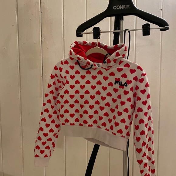 UO X FILA heart hoodies - Picture 4 of 4